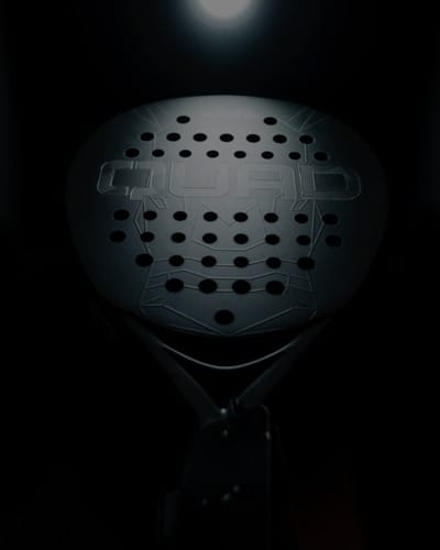 Padel rackets guide background